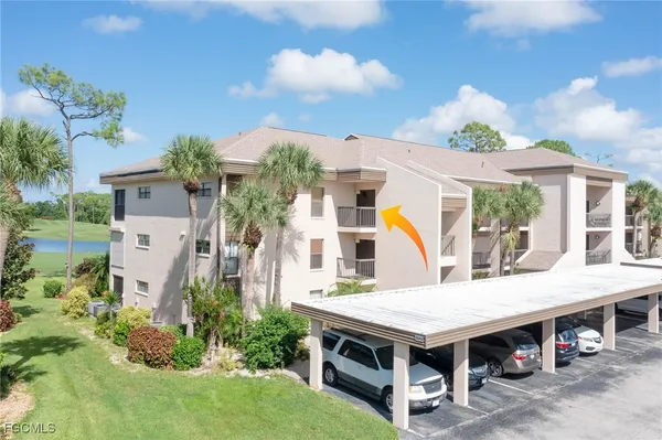 Property Slideshow image 3 of 31 | 5845 trailwinds dr 531, Fort Myers, FL, 33907