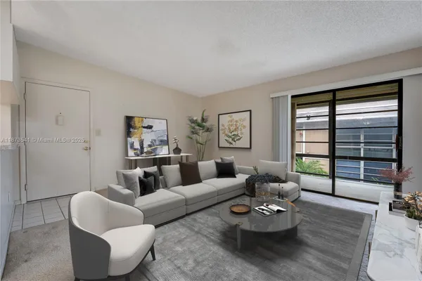 Property Slideshow image 3 of 20 | 7745 ashmont cir 207, Tamarac, FL, 33321