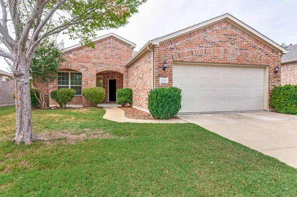 Property Slideshow image 2 of 30 | 6445 paragon dr, Frisco, TX, 75036