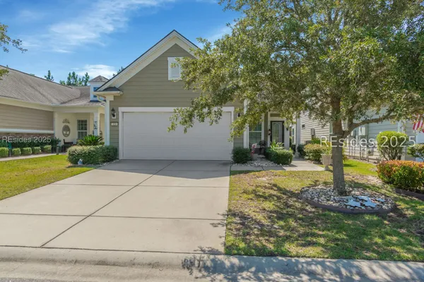 Property Slideshow image 2 of 23 | 320 gleneagle ct, Okatie, SC, 29909