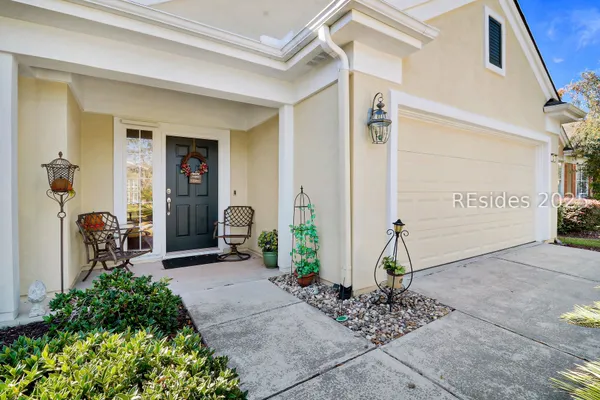 Property Slideshow image 3 of 50 | 22 columbus cir, Bluffton, SC, 29909