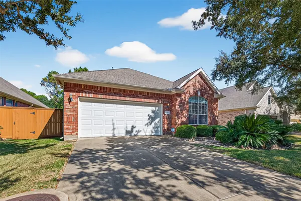 Property Slideshow image 3 of 34 | 25110 cinco manor ln, Katy, TX, 77494