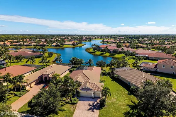 Property Slideshow image 2 of 50 | 9369 campanile cir, Naples, FL, 34114