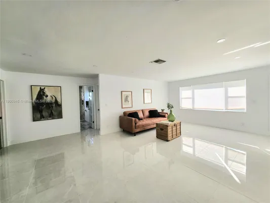 Property Slideshow image 2 of 39 | 1254 nw 82nd ave, Plantation, FL, 33322