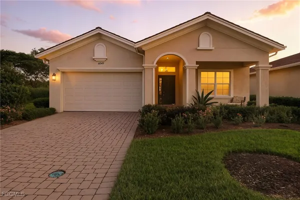 Property Slideshow image 2 of 50 | 12825 fairway cove ct, Fort Myers, FL, 33905