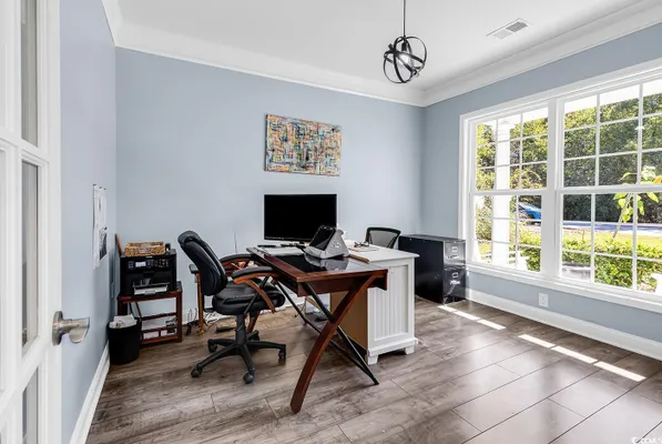 Property Slideshow image 3 of 40 | 2408 craven dr, Myrtle Beach, SC, 29579