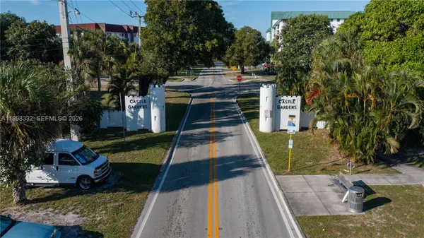 Property Slideshow image 3 of 36 | 4750 nw 22nd ct 211, Lauderhill, FL, 33313