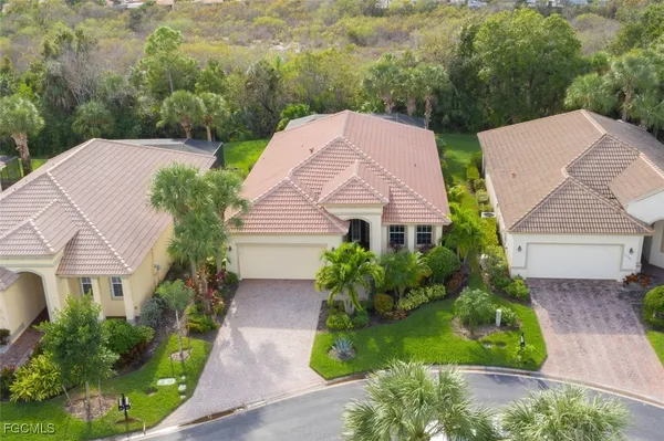 Property Slideshow image 3 of 45 | 12030 bramble cove dr, Fort Myers, FL, 33905