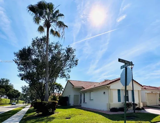 Property Slideshow image 2 of 29 | 6050 heliconia rd 6050, Delray Beach, FL, 33484