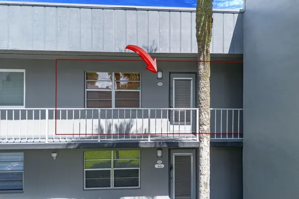 Property Slideshow image 2 of 54 | 902 normandy s, Delray Beach, FL, 33484