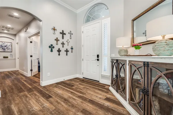 Property Slideshow image 3 of 34 | 10709 murray s johnson st, Denton, TX, 76207