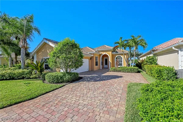 Property Slideshow image 2 of 50 | 7806 tommasi ct, Naples, FL, 34114