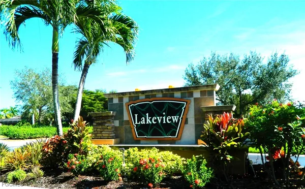 Property Slideshow image 3 of 50 | 3621 lakeview isle ct, Fort Myers, FL, 33905