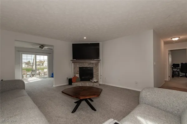 Property Slideshow image 3 of 39 | 144 prestwyck ln, Elyria, OH, 44035