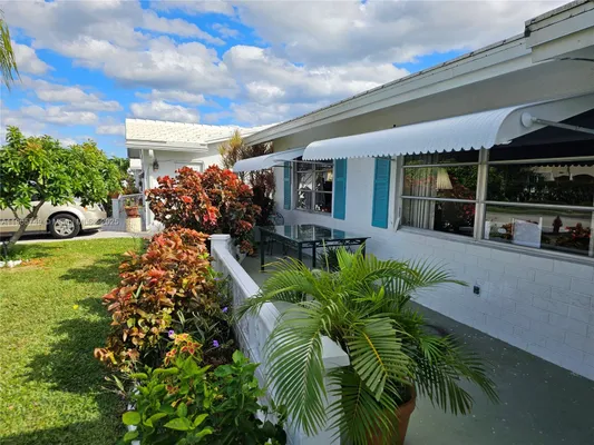 Property Slideshow image 3 of 41 | 2300 sw 19th ave, Boynton Beach, FL, 33426
