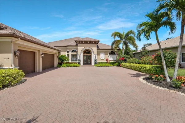 Property Slideshow image 2 of 50 | 5869 hammock isles cir, Naples, FL, 34119