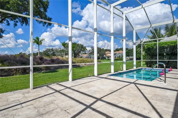 Property Slideshow image 3 of 32 | 66 fountain cir, Naples, FL, 34119