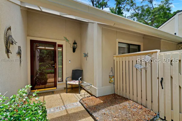 Property Slideshow image 3 of 45 | 1 high bluff rd 2017, Hilton Head Island, SC, 29926