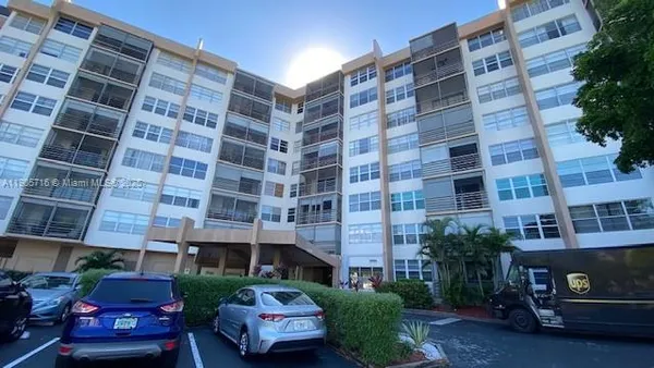 Property Slideshow image 3 of 22 | 1100 saint charles pl ph 15, Pembroke Pines, FL, 33026