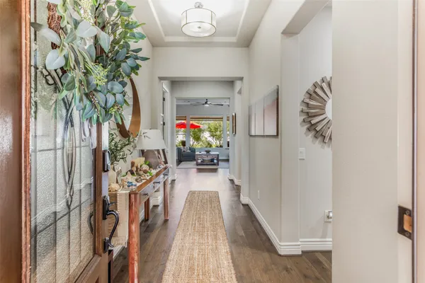 Property Slideshow image 3 of 34 | 9900 silver rock way, Denton, TX, 76207