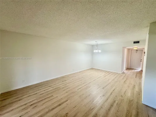 Property Slideshow image 3 of 14 | 7205 nw 5th ct 203, Margate, FL, 33063