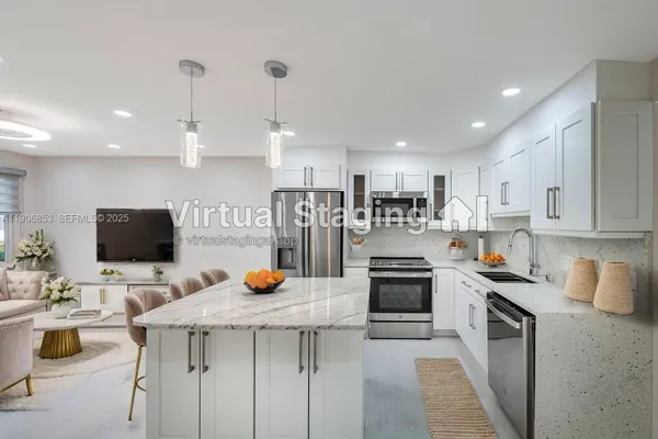 Property Slideshow image 3 of 25 | 102 upminster e unit e, Deerfield Beach, FL, 33442