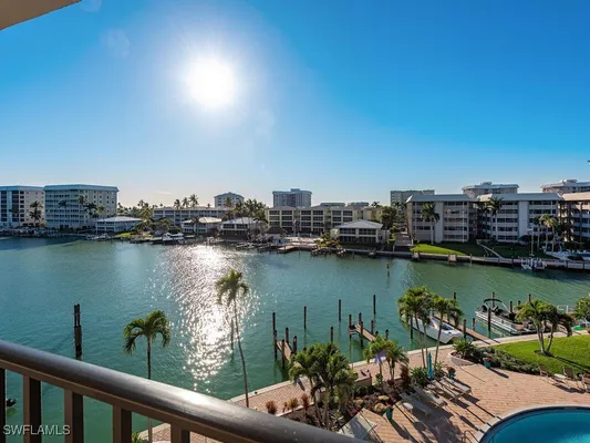 Property Slideshow image 2 of 15 | 222 harbour dr 503, Naples, FL, 34103