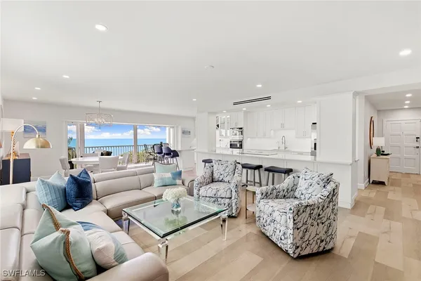 Property Slideshow image 3 of 39 | 3401 gulf shore blvd 506, Naples, FL, 34103