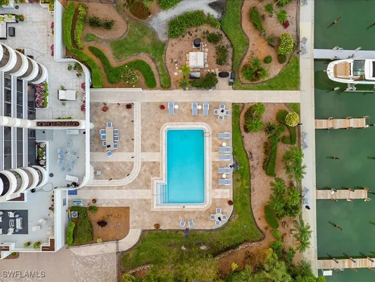 Property Slideshow image 3 of 42 | 3100 gulf shore blvd n apt 201, Naples, FL, 34103