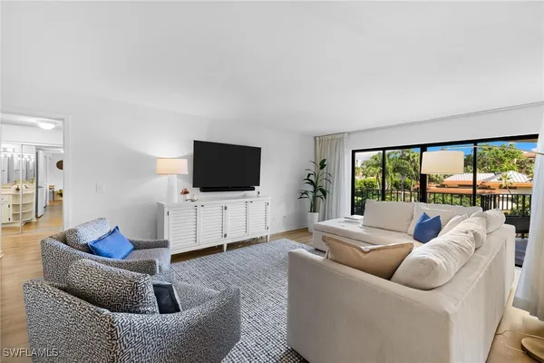 Property Slideshow image 3 of 50 | 6710 pelican bay blvd 422, Naples, FL, 34108