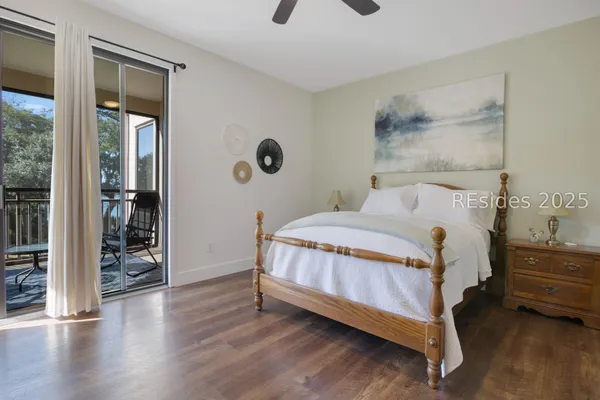 Property Slideshow image 3 of 57 | 6 village n dr 115, Hilton Head Island, SC, 29926