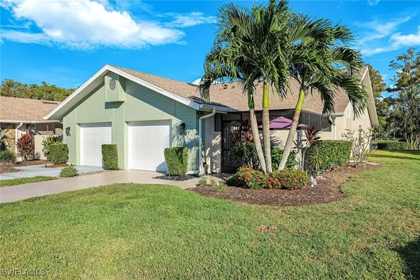 Property Slideshow image 2 of 23 | 12615 cold stream dr, Fort Myers, FL, 33912