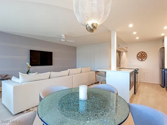 Property Slideshow image 3 of 20 | 3410 gulf shore blvd 202, Naples, FL, 34103