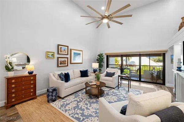 Property Slideshow image 3 of 50 | 629 serendipity dr # 629, Naples, FL, 34108