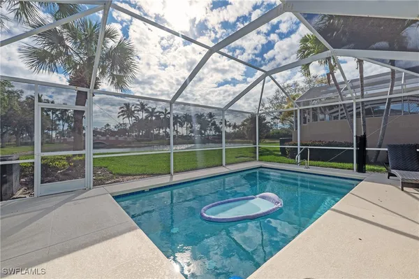 Property Slideshow image 2 of 43 | 7221 bellini way, Naples, FL, 34114