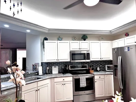 Property Slideshow image 3 of 47 | 10125 colonial country club blvd 1707, Fort Myers, FL, 33913