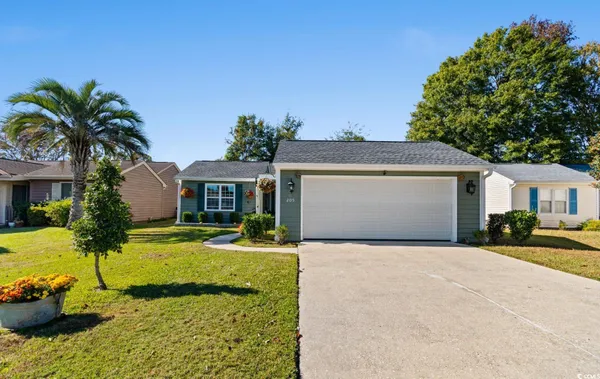 Property Slideshow image 2 of 38 | 205 birkdale ln, Myrtle Beach, SC, 29588