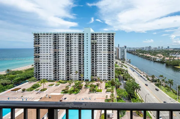 Property Slideshow image 2 of 50 | 1201 s ocean dr 1911n, Hollywood, FL, 33019