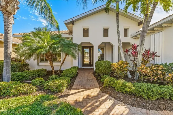 Property Slideshow image 2 of 38 | 10507 azzurra dr, Fort Myers, FL, 33913