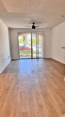 Property Slideshow image 3 of 18 | 7930 n nob hill rd 106, Tamarac, FL, 33321