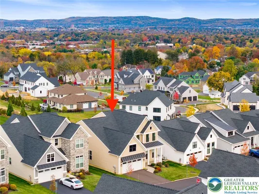 Property Slideshow image 2 of 55 | 1805 franklin way, Allentown, PA, 18104