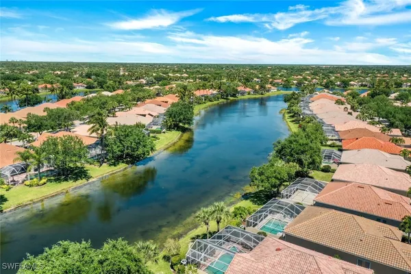 Property Slideshow image 3 of 50 | 2918 gilford way, Naples, FL, 34119