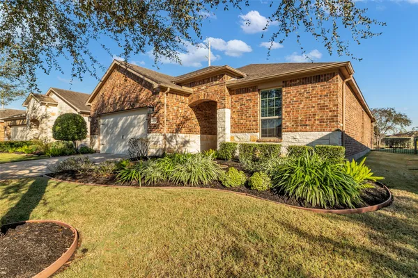 Property Slideshow image 3 of 40 | 3723 paper birch dr, Richmond, TX, 77469