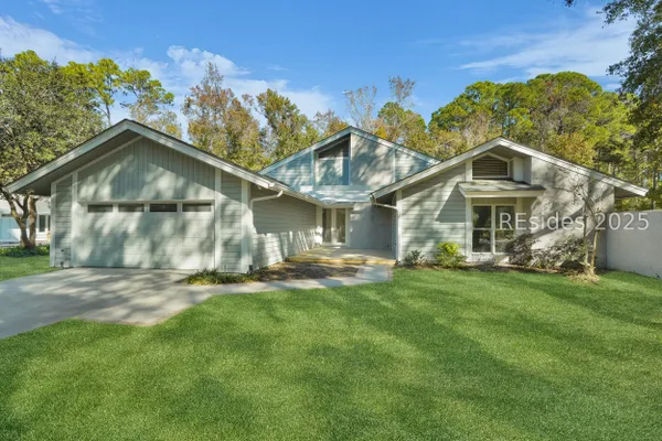 Property Slideshow image 2 of 59 | 88 cypress marsh dr, Hilton Head Island, SC, 29926
