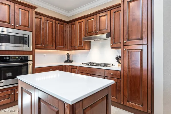 Property Slideshow image 3 of 50 | 9284 menaggio ct 202, Naples, FL, 34114