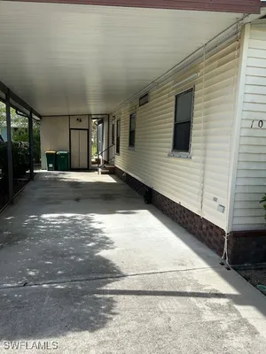 Property Slideshow image 3 of 21 | 105 belle isle cir, Naples, FL, 34112