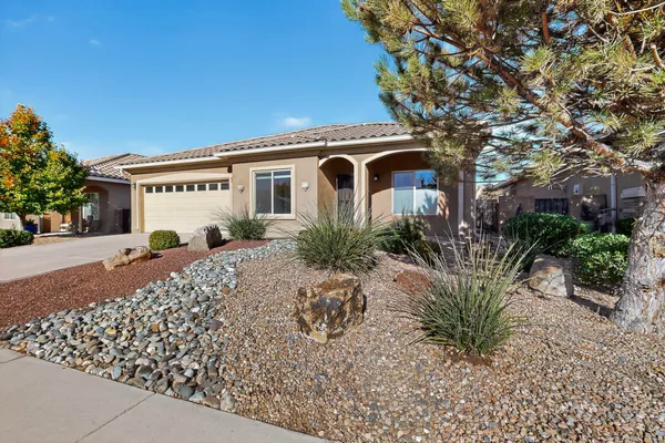Property Slideshow image 3 of 52 | 977 salt cedar ct, Bernalillo, NM, 87004