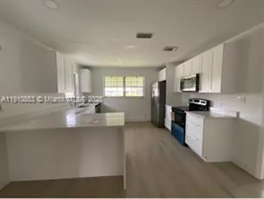 Property Slideshow image 3 of 14 | 504 sandpiper cir, Delray Beach, FL, 33445