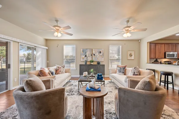 Property Slideshow image 2 of 40 | 7356 pasatiempo dr, Frisco, TX, 75036