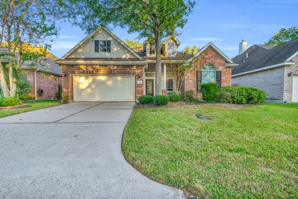 Property Slideshow image 2 of 46 | 34 windsor bridge dr, Conroe, TX, 77384